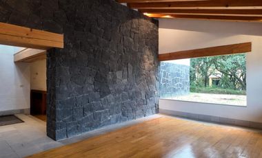 CASA EN VENTA EN HACIENDA DE VALLESCONDIDO