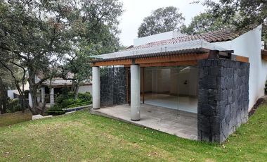 CASA EN VENTA EN HACIENDA DE VALLESCONDIDO