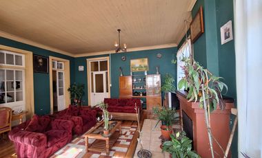 600 M2 A 3 CUADRAS DEL CENTRO