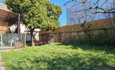 600 M2 A 3 CUADRAS DEL CENTRO