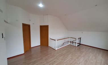 VENDO EXTRAORDINARIA CASA  DE 140 M2