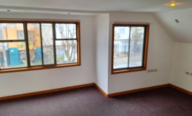 VENDO EXTRAORDINARIA CASA  DE 140 M2