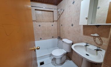 VENDO EXTRAORDINARIA CASA  DE 140 M2