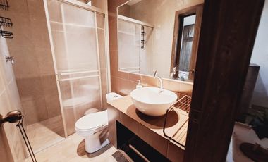 Alquiler de suite dos ambientes en sector Kennedy Norte