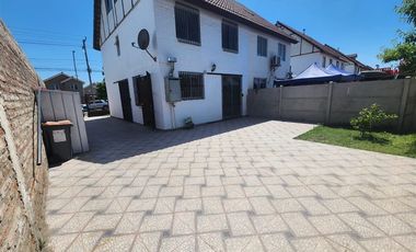 Casa en Arriendo en Bajos de santa cruz 393