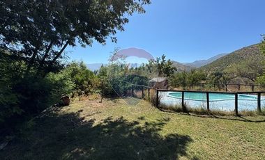 CASA CON PARCELA DE 44 HECTAREAS