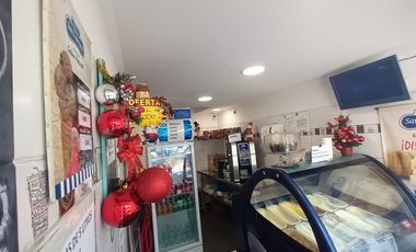 Oportunidad Local a la calle + Oficina Com aparte