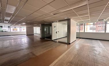 ARRIENDO de OFICINAS en MedellÃ­n