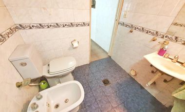 VENTA CASA 6 AMB 142 M2 AVELLANEDA PIÑEYRO