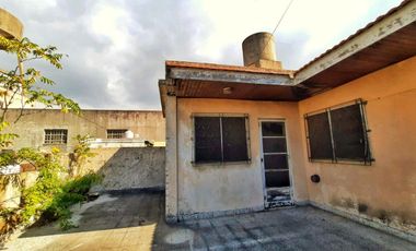 VENTA GALPON/DEPOSITO CON VIVIENDA 320 M2 VALENTIN ALSINA