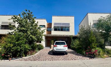 Casa en Renta Altozano