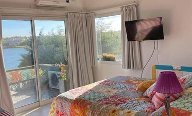 Venta Casa 6 amb a La Laguna barrio Santa Teresa Villanueva Tigre