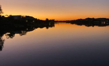 Venta Casa 6 amb a La Laguna barrio Santa Teresa Villanueva Tigre