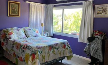 Venta Casa 6 amb a La Laguna barrio Santa Teresa Villanueva Tigre