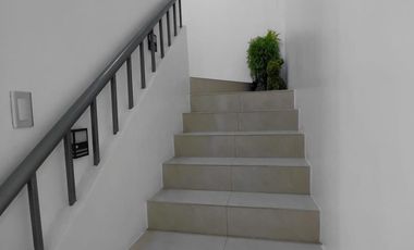 ALQUILER CASA AMOBLADA METRÓPOLIS II