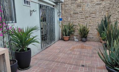 ALQUILER CASA AMOBLADA METRÓPOLIS II