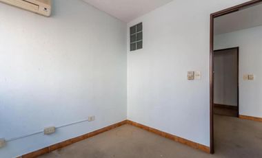 Edificio Comercial en venta - Oficinas - Local - 421Mts2 - Morón