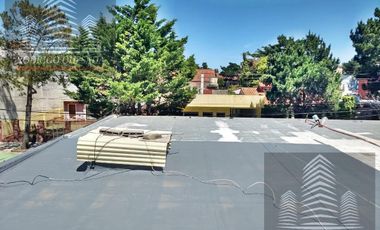 Local con espacio aéreo y plano aprobado para 4 unidades!!!