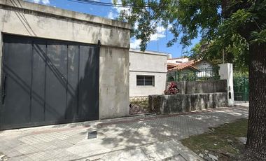 CASA 3 AMBIENTES VENTA EN URIARTE 674 (BANFIELD)
