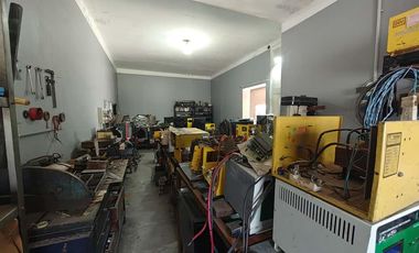 CASA 3 AMBIENTES VENTA EN URIARTE 674 (BANFIELD)