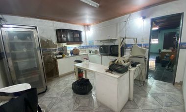 Casa con Local en venta en San Fernando