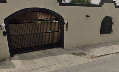 QUINTA EN VILLA DE SANTIAGO