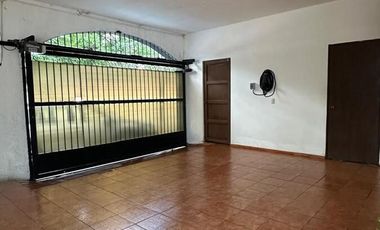 QUINTA EN VILLA DE SANTIAGO