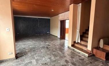 Edificio Comercial Céntrico en Oberá, Misiones