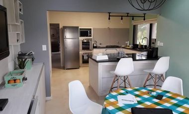 AREA 60-LA VICTORIA POLO COUNTRY CLUB-EXCELENTE CASA ESTRENAR