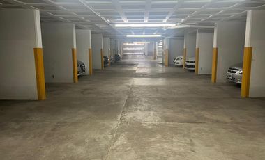 Cochera en  Escobar Centro