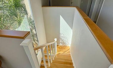 Casa en venta - 4 Dormitorios 4 Baños - Pilar