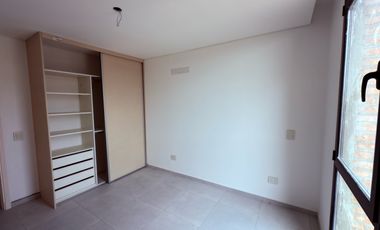 Dpto. 1 Dorm. con Cochera - NOVA R7 - Centenario