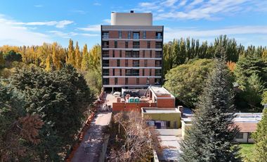 Dpto. 1 Dorm. con Cochera - NOVA R7 - Centenario