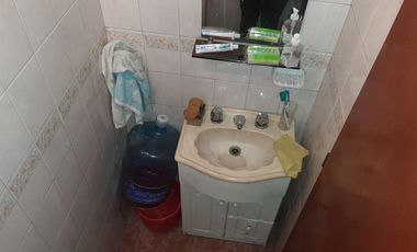 Venta Galpón de 105 m2 cub en Caseros