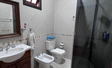 Casa 6 ambientes sobre lote propio - Villa Crespo