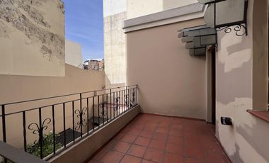 Casa 6 ambientes sobre lote propio - Villa Crespo