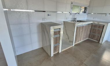 Casa en venta - 3 Dormitorios 2 Baños - Costa del Este