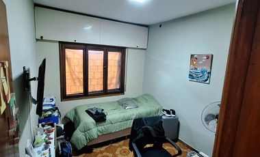 Casa 2 dormitorios lomas de zamora