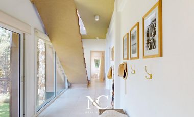 Casa en venta en Costa Esmeralda, barrio residencial