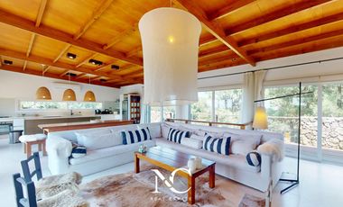 Casa en venta en Costa Esmeralda, barrio residencial