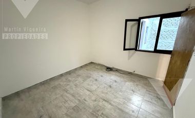 PH de dos ambientes en Alquiler en Villa Martelli. Sin expensas.