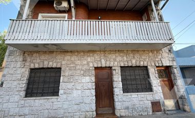 PH de dos ambientes en Alquiler en Villa Martelli. Sin expensas.