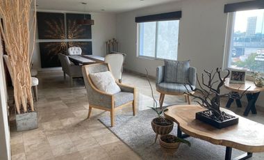 Venta Interlomas excelente Casa en privada con Jardín