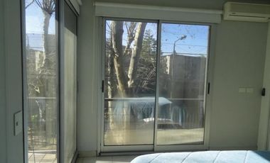 Dúplex en venta - 2 Dormitorios 2 Baños - San Fernando