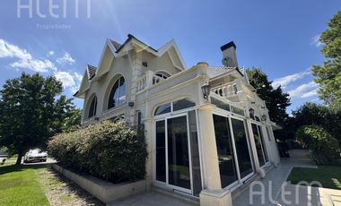 Casa de 4 dormitorios en venta en Canning