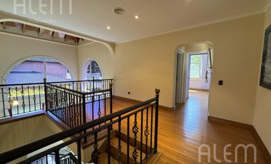 Casa de 4 dormitorios en venta en Canning