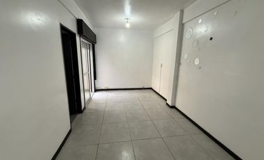 PH en venta de 2 ambientes con PATIO - Wilde