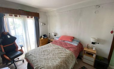 3 Locales dos 2 dptos y fondo libre todo en block