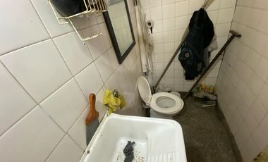 3 Locales dos 2 dptos y fondo libre todo en block