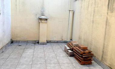 Departamento por escalera 2 amb con terraza y balcon apto credito SIN EXPENSAS